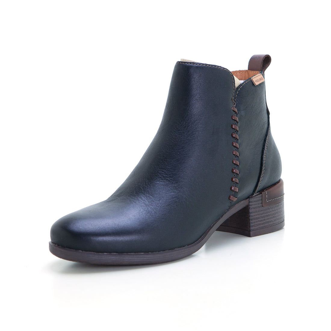 Pikolinos W6W-8950 Botín tacón medio negro.