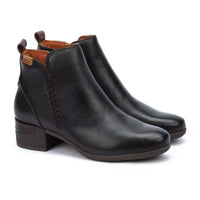 Pikolinos W6W-8950 Botín tacón medio negro.