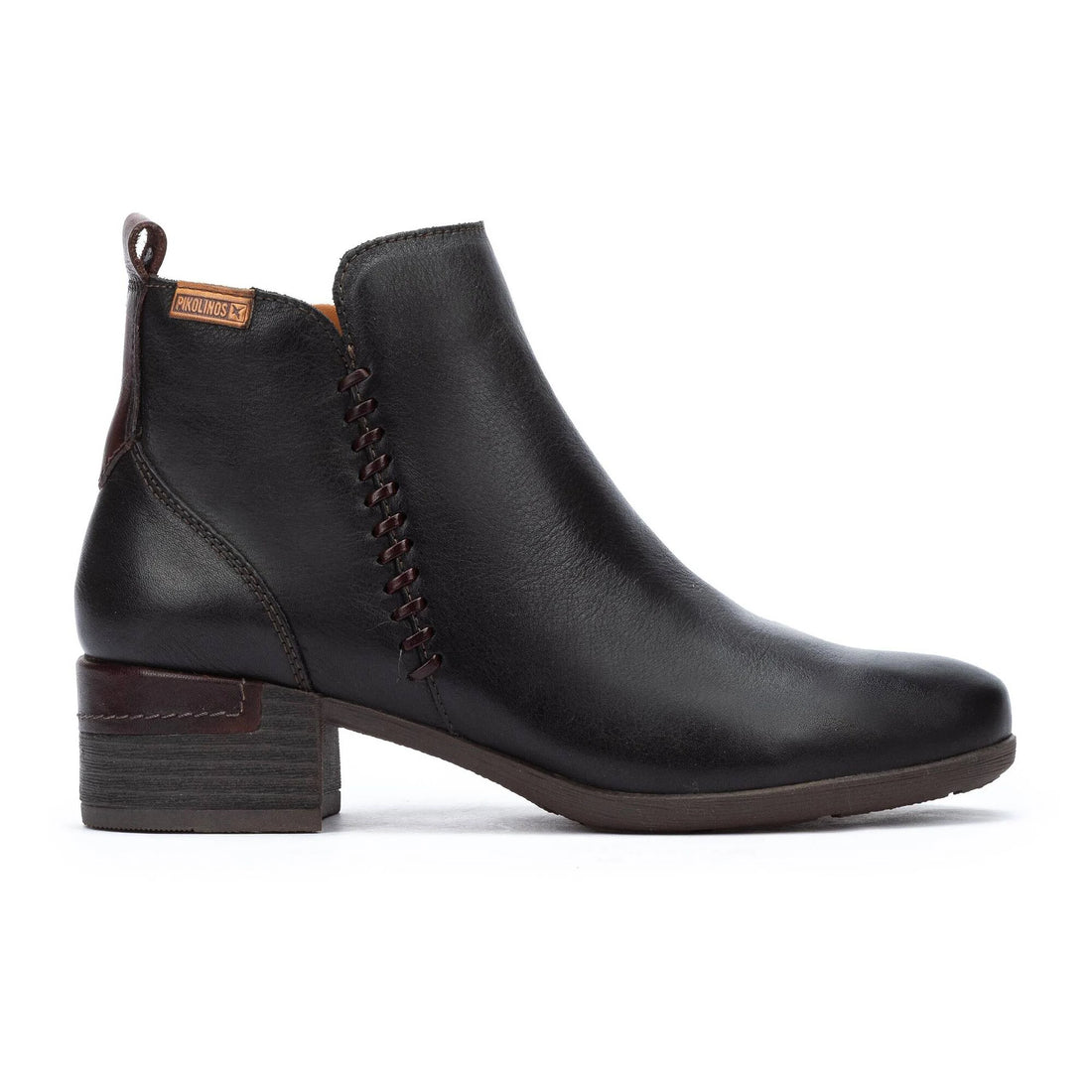 Pikolinos W6W-8950 Botín tacón medio negro.