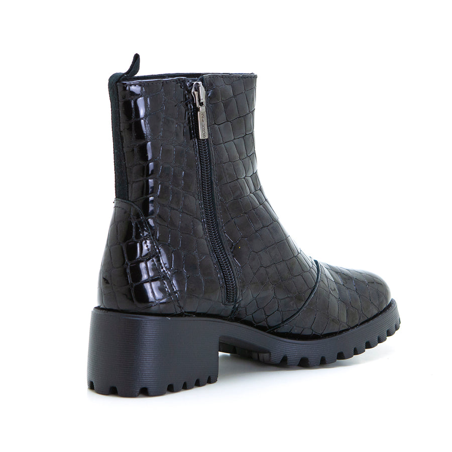 24HRS 26569 Botín piel charol coco negro