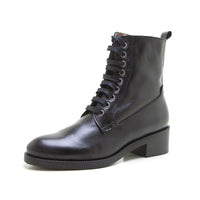Patricia Miller 6403 Bota militar con tacón bajo negro.