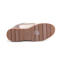 Treintas 4460 Bota sport cremallera y cordones taupe.