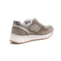 Treintas 4467 Zapato deportivo cremallera taupe.