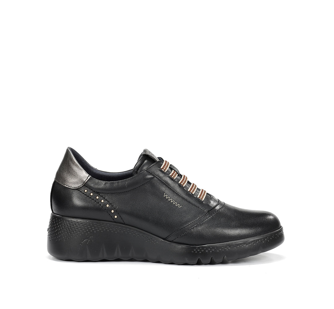 Fluchos F2096 Zapato deportivo de cuña con cordones elásticos negro