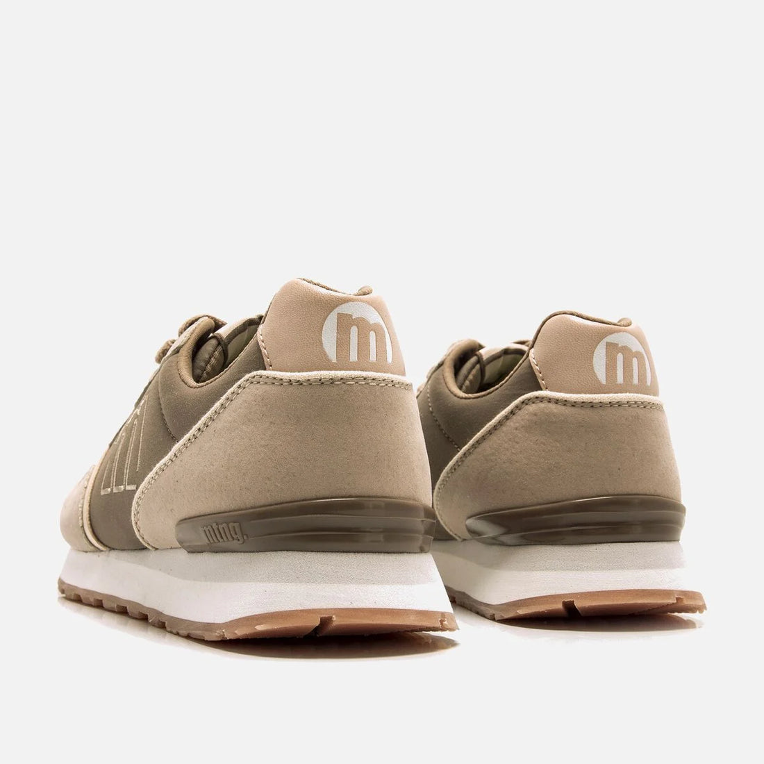 Mustang 60441 Deportiva Jogging retro kaki.
