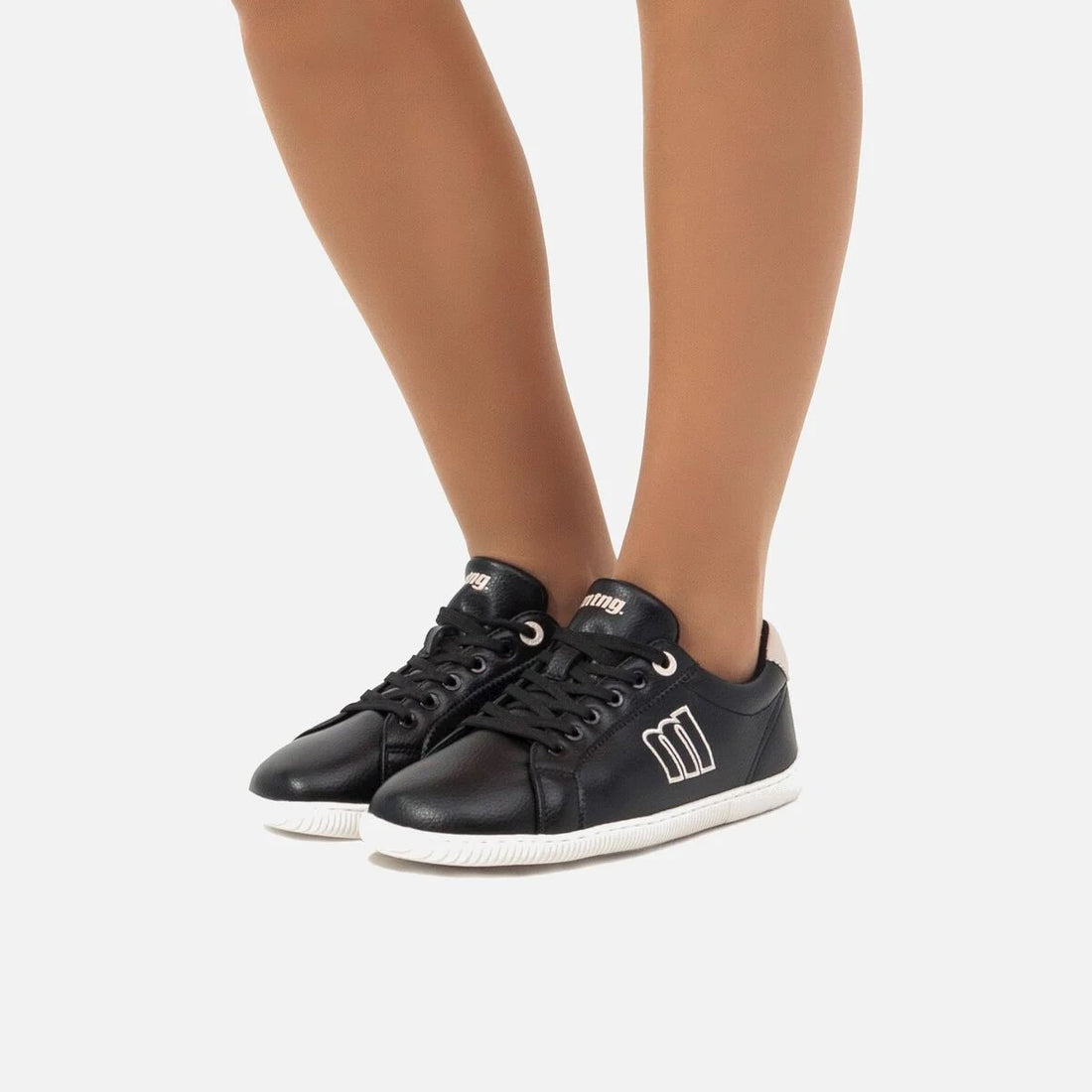 Mustang 60837 Zapatilla Free Aria negra