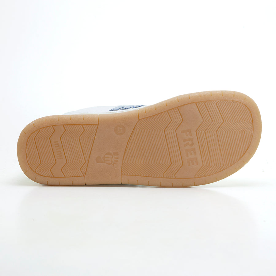 Mustang 84766 Zapatilla Retro Barefoot blanco