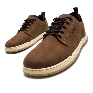 Mustang 84804 Zapatilla Barefoot con cordones cuero.