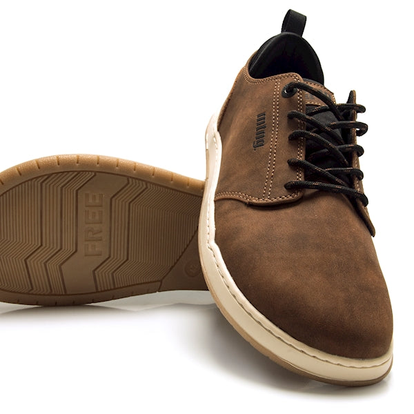 Mustang 84804 Zapatilla Barefoot con cordones cuero.