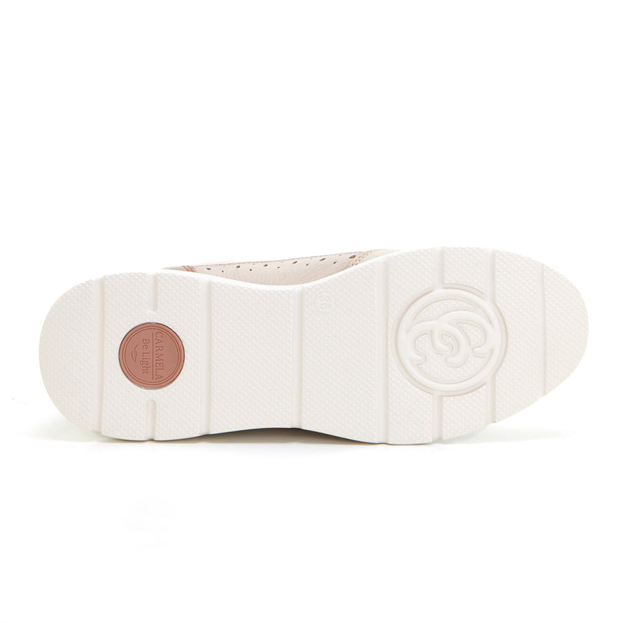 Carmela 162430 Deportiva casual cremallera beig.