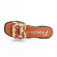 Fresia 558 Sandalia tacón con adorno floral