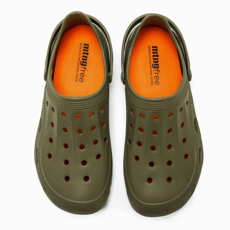 Mustang Free Care Zueco barefoot hombre verde caqui