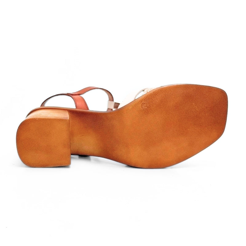Jordana 4793 sandalia tacón cuero y beige