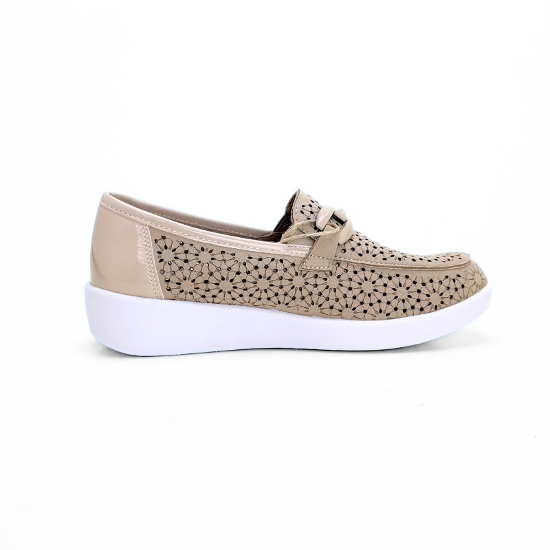 Cutillas 38475 Mocasín calado beige