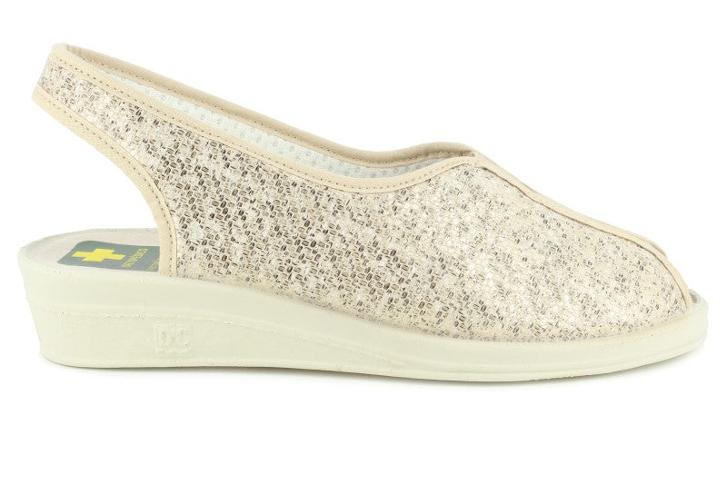 DOCTOR CUTILLAS 9826 Sandalia confort brillo beig