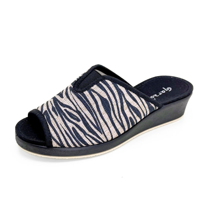 Garzón 1890 Zapatilla de casa estampada cuña