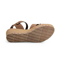 Wikers T-90137 sandalia cuña marrón combinada