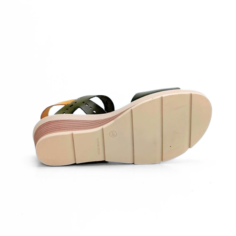 Blu Sandal 3122 Sandalia plataforma caqui combinada