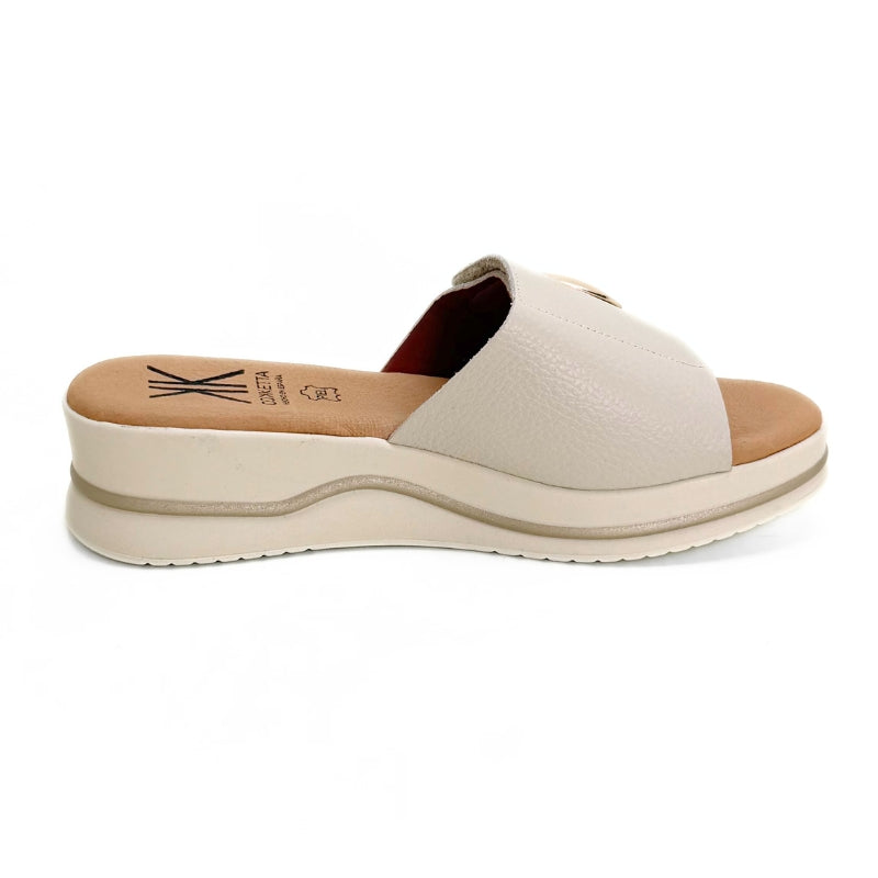Cokketa 928 Zueco pala plataforma con velcro beig