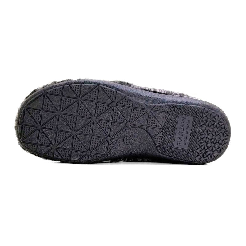 Zapatilla de casa Garzón 6001.292 cerrada cuadros