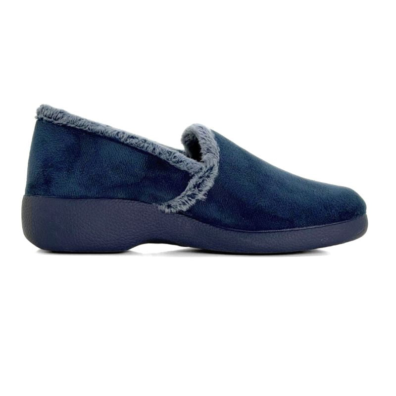 Zapatilla de casa cerrada Garzón 3843.247 azul marino