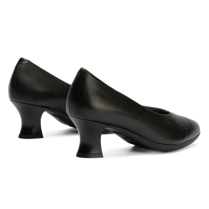 Zapato de salón Pitillos de piel color negro con tacón