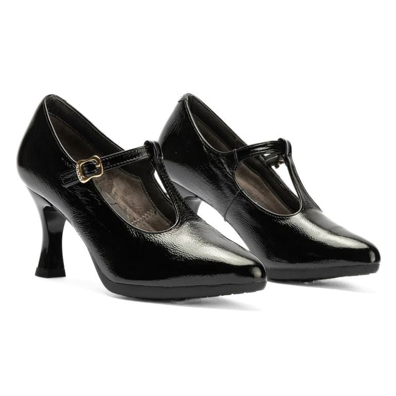 Zapato de salón Pitillos Gilda de charol negro con tacón
