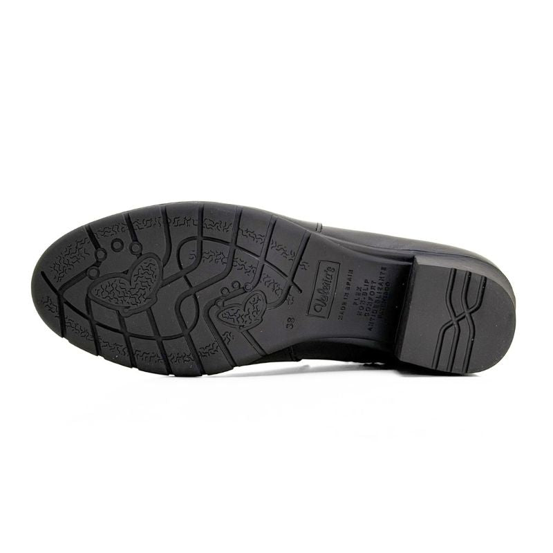 Botín Valerias 9544 negro de piel con tacón medio