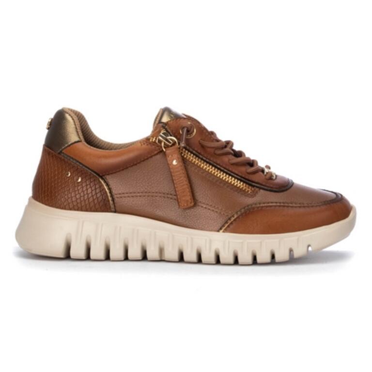 Carmela 164221 Deportiva casual con cremallera cámel