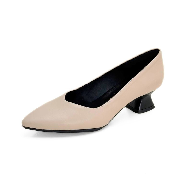 Zapato de salón Daniela Vega beige con tacón chupete