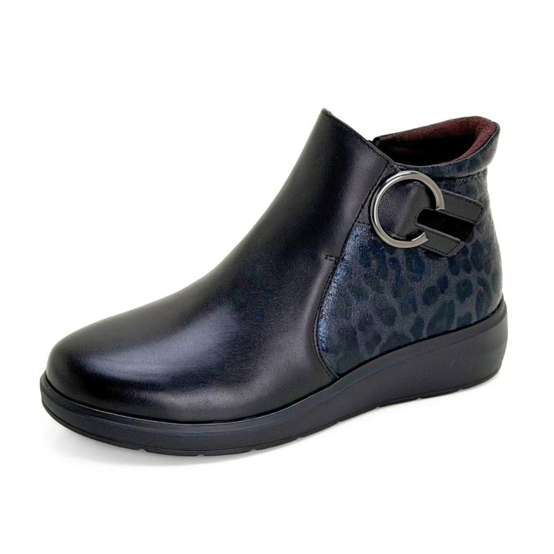 Botín Treintas 4613 negro animal print