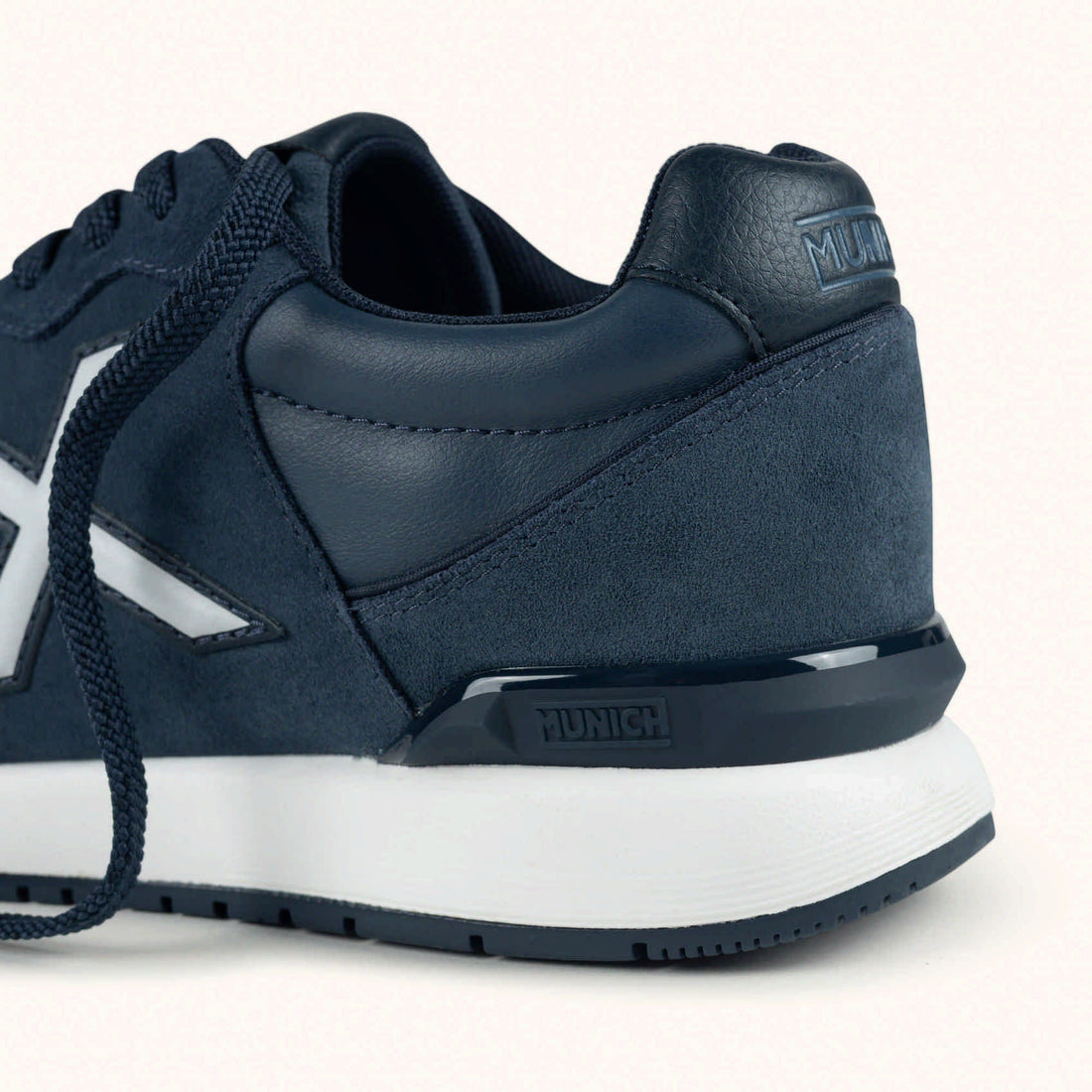 Munich Dash Premium 270 Zapatilla casual cuero marino