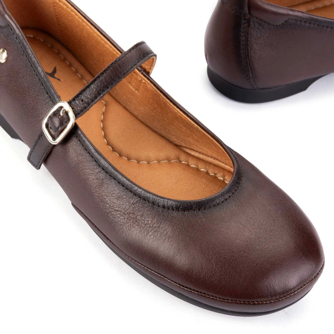 Pikolinos Carmona W2S-2631CO Merceditas mujer plana color caoba